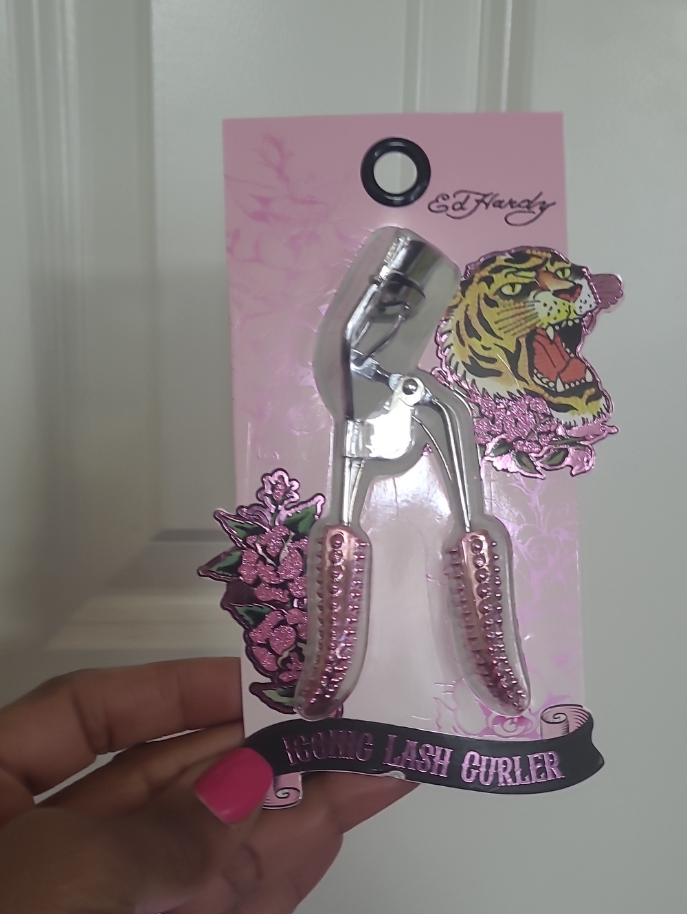 Ed Hardy Pink Rhinestone Handle Lash Curler